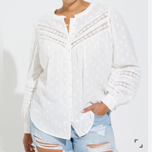 ๐NWT๐Pretty Torrid Clip Dot Lace Trim Top - 3x - Picture 2 of 7